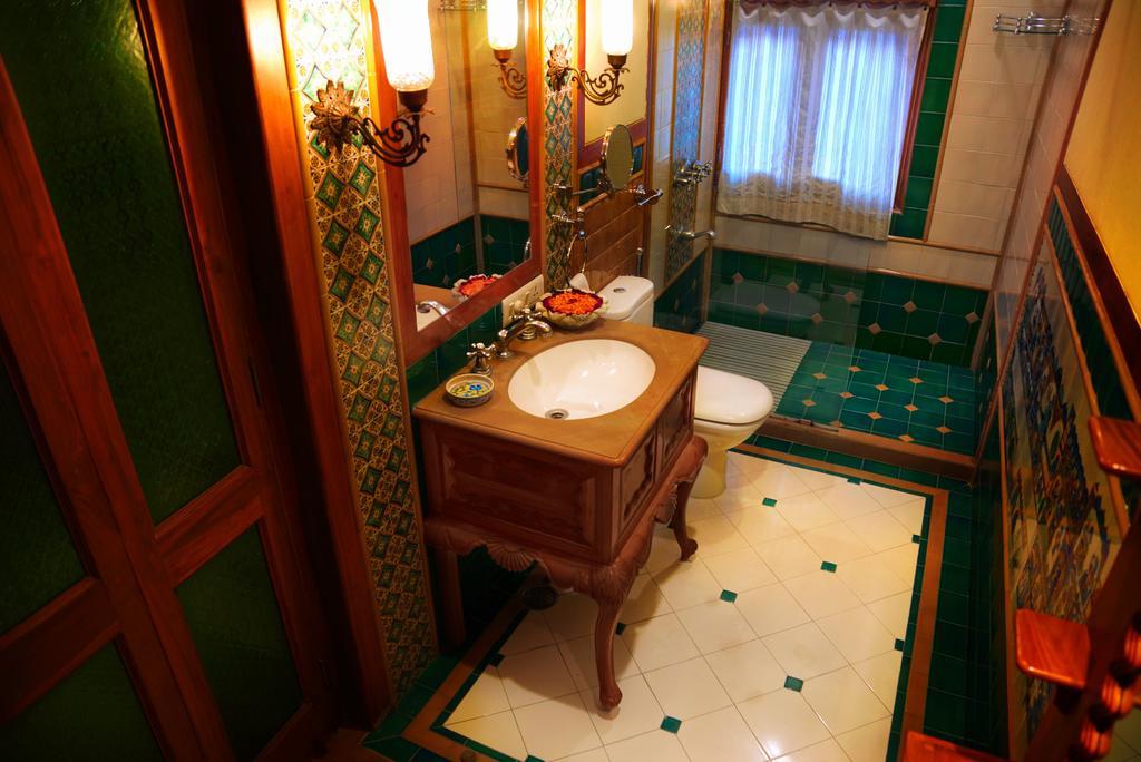 Pearl Palace Heritage Boutique Hotel Jaipur Room photo